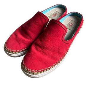 UGG Red Caleel Slip-On Mule Shoes Leather Espadrille Flat Sz 9.5